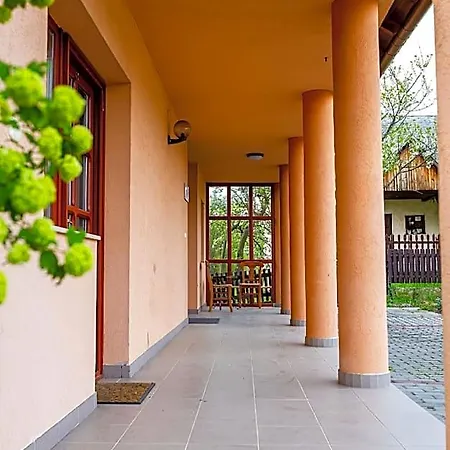 Bianka Apartmanhaz *