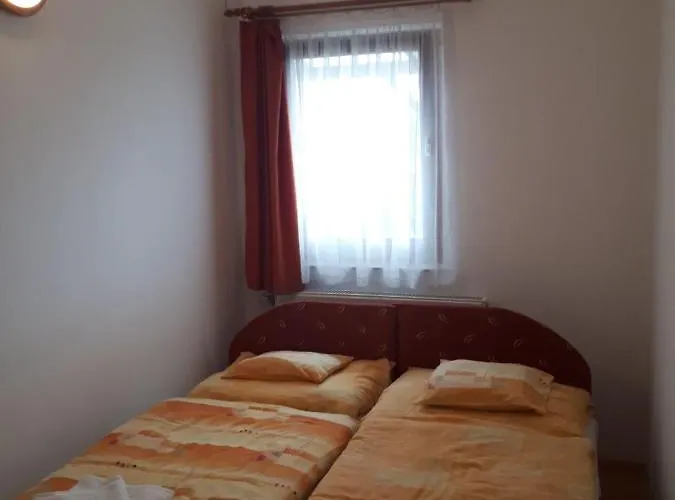 Bianka Apartmanhaz *
