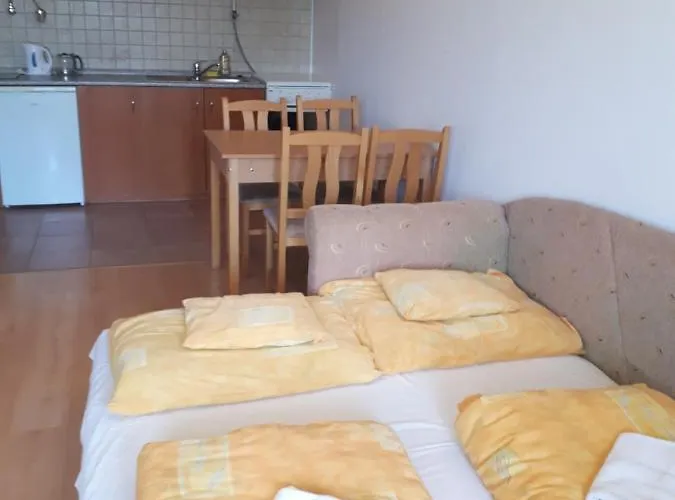 Bianka Apartmanhaz Lägenhet