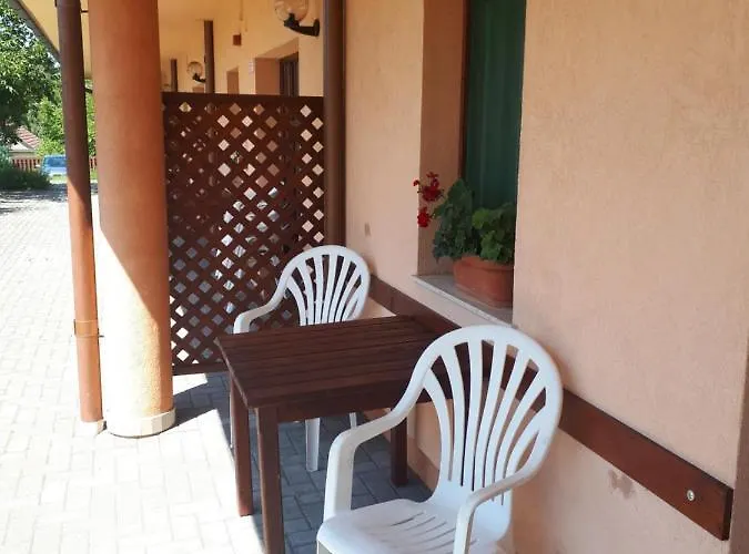 Bianka Apartmanhaz