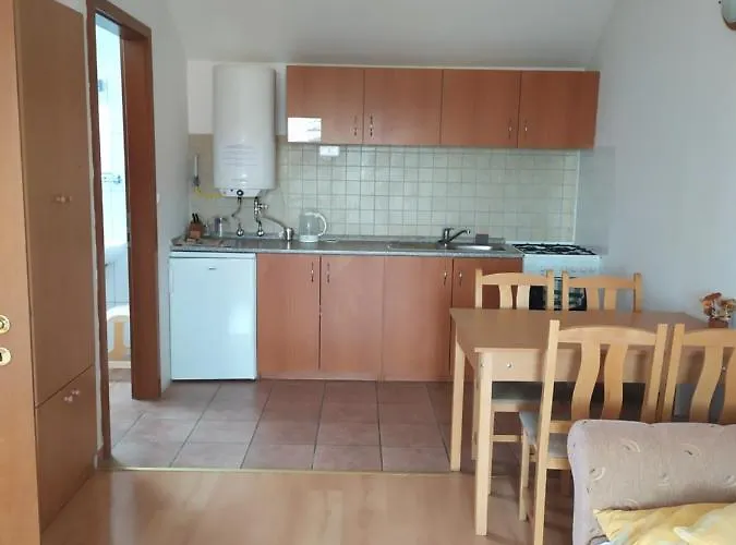 Lägenhet Bianka Apartmanhaz *